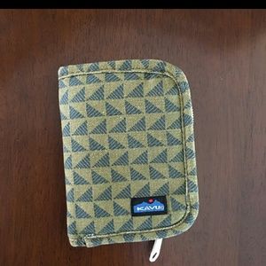 Kavu zippy wallet